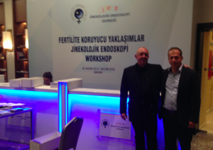 Dr+Setbal+e+o+Presidente+da+Sociedade+Turca+de+Endoscopia+Ginecolgica